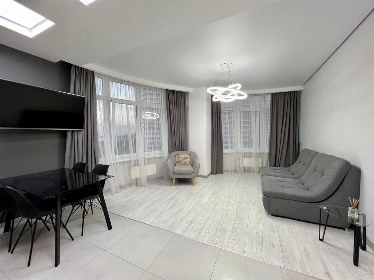 44 Pearl Stylish 1-Bedroom Apartment Odessa Ngoại thất bức ảnh