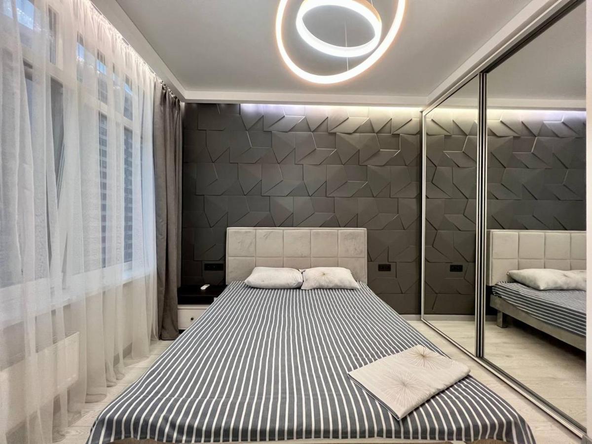 44 Pearl Stylish 1-Bedroom Apartment Odessa Ngoại thất bức ảnh